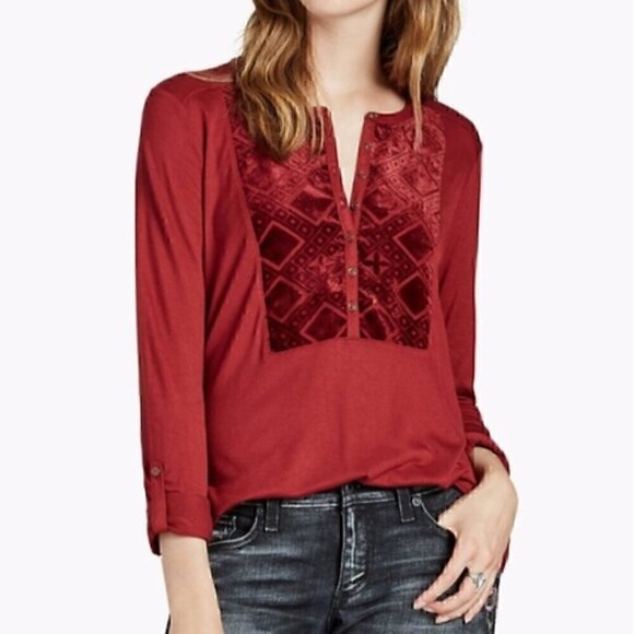 LUCKY BRAND Plus Size Burnout Velvet Bib Henley Top Burgundy Maroon Red Roll Tab - Picture 3 of 14